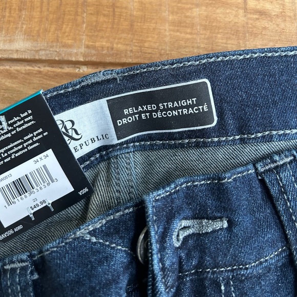 R&R Relaxed Straight Jeans - Picture 4 of 9
